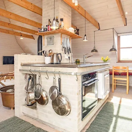 Holiday home Two-bedroom Holiday In 3 *