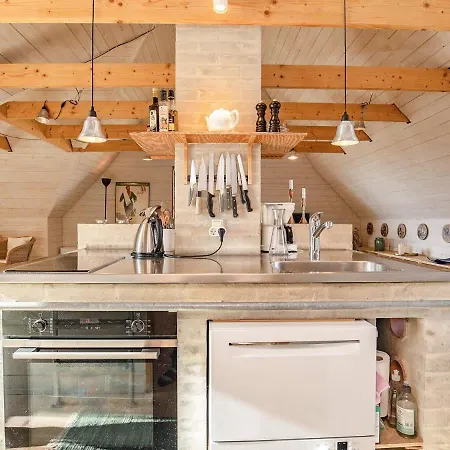 Two-bedroom Holiday In 3 * Blavand