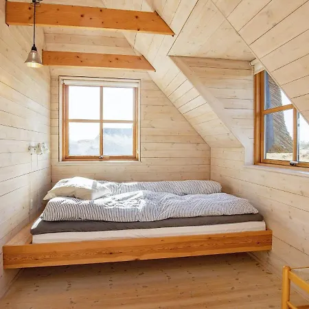 Two-bedroom Holiday In 3 Blavand